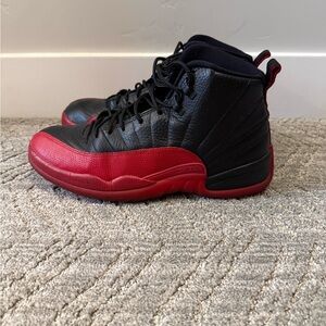 Jordan 12 Flu Game - size 11